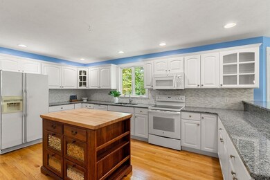 128 Adams St, Dunstable, MA 01827 - photo 3