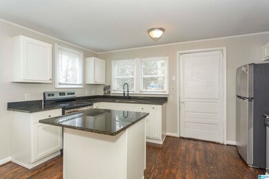 100 22nd Ave NE, Center Point, AL 35215 - photo 7