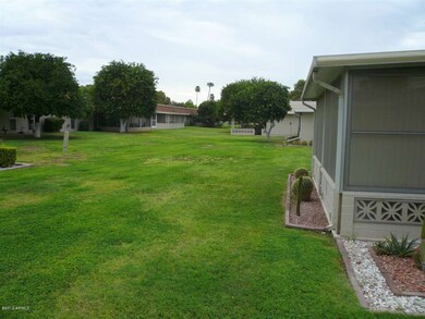 Greenbelt, back of enclosed patio