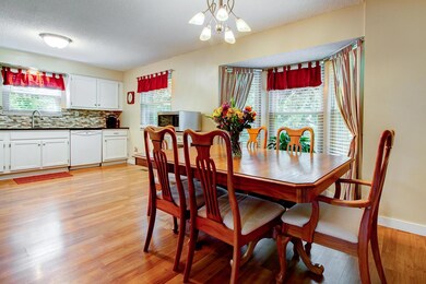 Dining - Kitchen