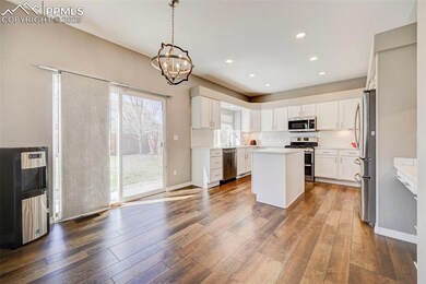 7647 Desert Wind Dr, Colorado Springs, CO 80923 - photo 6