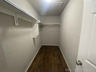 Walk-in closet