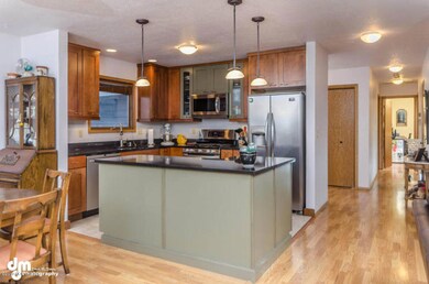 3106 Bettles Bay Loop-large-003-Kitchen-