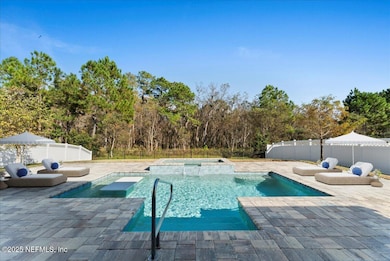 289 Yorkshire Dr, Saint Augustine, FL 32092 - photo 2