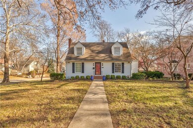 6203 Morningside Dr, Kansas City, MO 64113 - photo 2