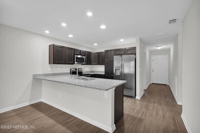 3082 Jennings Rd, Jacksonville, FL 32218 - photo 3