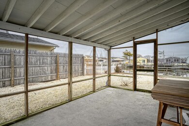 ScreenedPorch-2