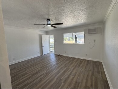 923 Knight St unit A2, Houston, TX 77022 - photo 3