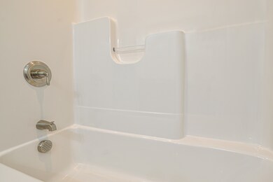 168 Nottingham Square Rd unit 23, Epping, NH 03042 - photo 7