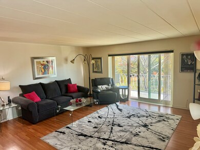 200 Deborah Ln unit 1C, Wheeling, IL 60090 - photo 3