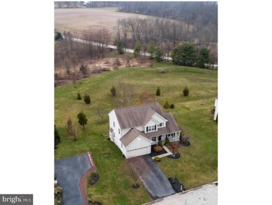 339 Aftons Cir, Spring City, PA 19475 - photo 2