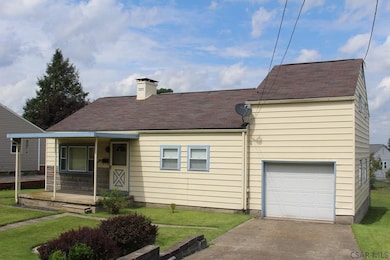 216 Cinema Dr, Johnstown, PA 15905 - photo 2