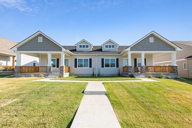 9864 Regatta Ln, Johnston, IA 50131 - photo 4