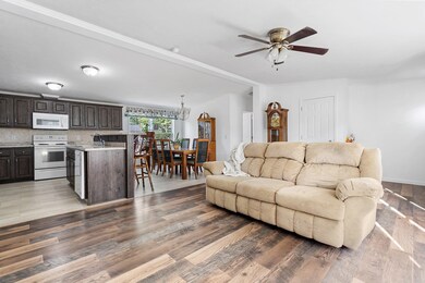 8 Buddy St, Hooksett, NH 03106 - photo 2