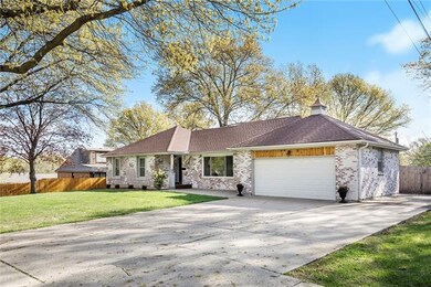 5313 Nieman Rd, Shawnee, KS 66203 - photo 2