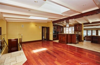 4641 Canoga Ave, Woodland Hills, CA 91364 - photo 2