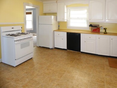 1464 Bridge St unit 1, Dracut, MA 01826 - photo 4