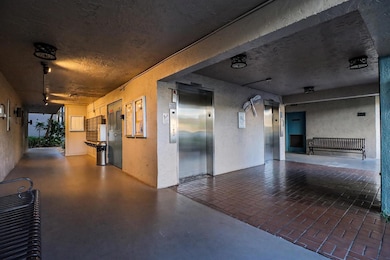 1100 Colony Point Cir unit 415, Pembroke Pines, FL 33026 - photo 2