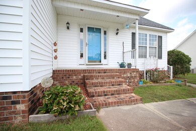719 E Main St, Winterville, NC 28590 - photo 4
