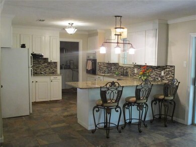 1365 Susek Dr, Pineville, LA 71360 - photo 6