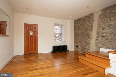 140 Carson St, Philadelphia, PA 19127 - photo 4