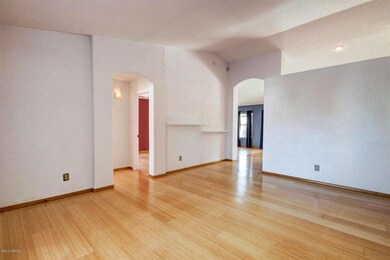 5901 W Venus Way, Chandler, AZ 85226 - photo 5