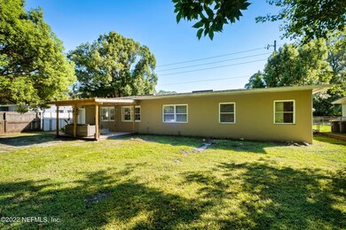 5457 Kingsbury St, Jacksonville, FL 32205 - photo 2