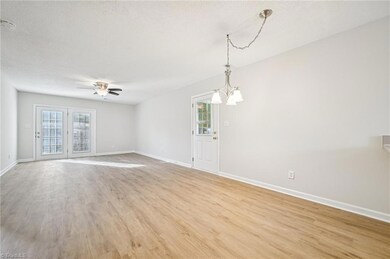 2431 Moran St unit C, Burlington, NC 27215 - photo 7