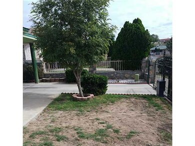 1087 Green Lilac Cir, El Paso, TX 79915 - photo 2