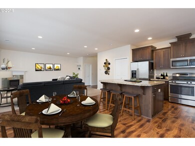 15654 SE Oriole Ln, Clackamas, OR 97015 - photo 3