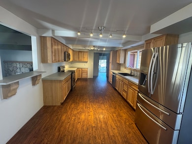 22820 Bear Creek Rd, Bend, OR 97701 - photo 5