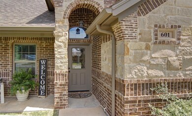 601 Meadow Park Dr, Boyd, TX 76023 - photo 6