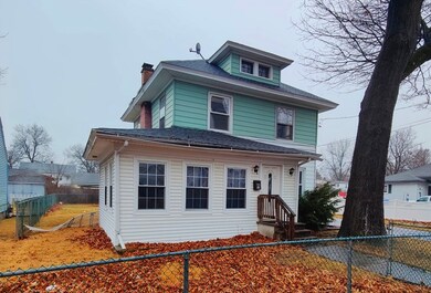 66 Redlands St, Springfield, MA 01104 - photo 2