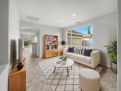 9387 Bennoel Way, Elk Grove, CA 95758 - photo 2