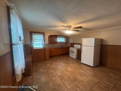 1613 Lafayette St unit 1615, Scranton, PA 18504 - photo 2