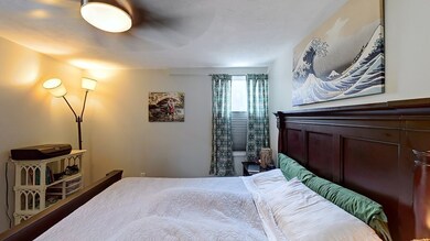 224 W Sixth St unit 2, Boston, MA 02127 - photo 6