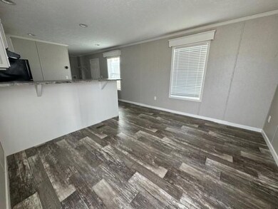 9 Avenue C unit 61, Keansburg, NJ 07734 - photo 4