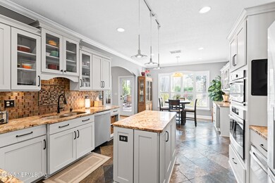 Kitchen 4