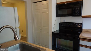 921 Governor Cir, Wilmington, DE 19809 - photo 7