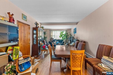 17 Bond St, Wallington, NJ 07057 - photo 2