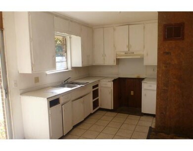 2219 W Beacon Circle Dr, Rogers, AR 72758 - photo 3