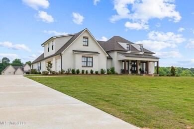 3-web-or-mls-922 Mulberry-2