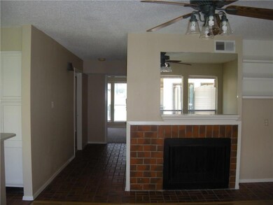 2110 Rio Grande St unit 302, Austin, TX 78705 - photo 4