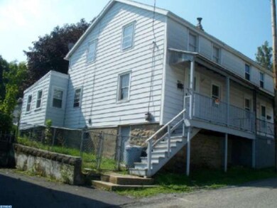 1212 Pine St, Ashland, PA 17921 - photo 2
