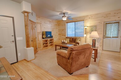 Great Room_Entry_0331_HDR