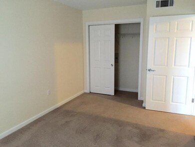 10 Sentinel Ct unit 305, Manchester, NH 03103 - photo 7