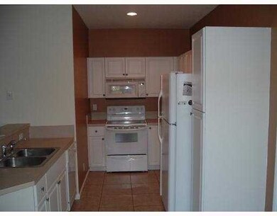 12572 Shoreline Dr, Wellington, FL 33414 - photo 5