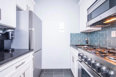 310 E 49th St unit 6F, New York, NY 10017 - photo 3