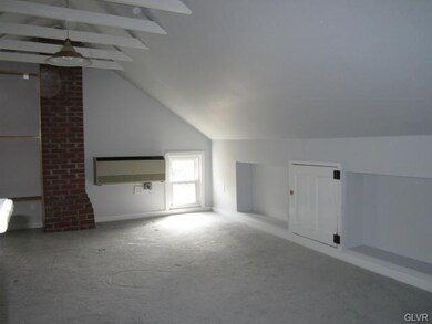 1266 Main St, Slatington, PA 18080 - photo 5