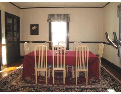 37 Cypress St unit 2, Watertown, MA 02472 - photo 5